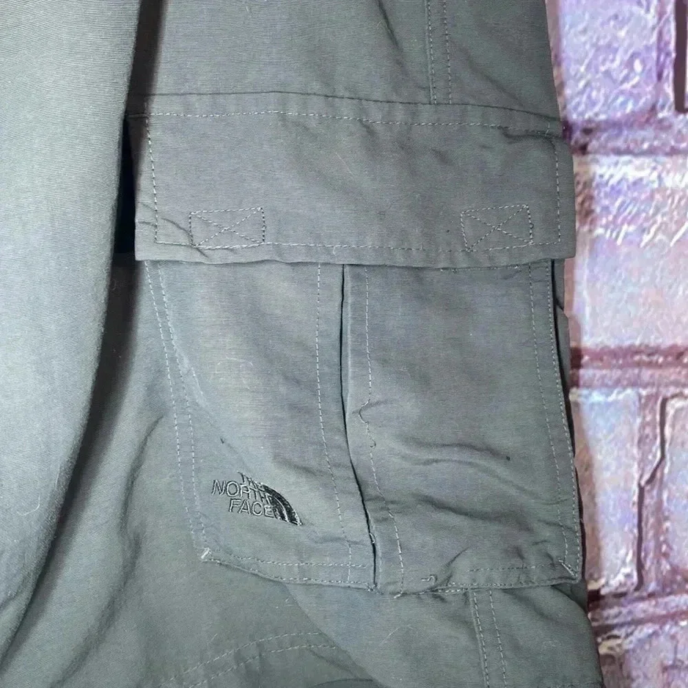 North Face Shorts Mens Large Gray Cargo Hiking Nylon Pockets Belted Outdoor Clip
